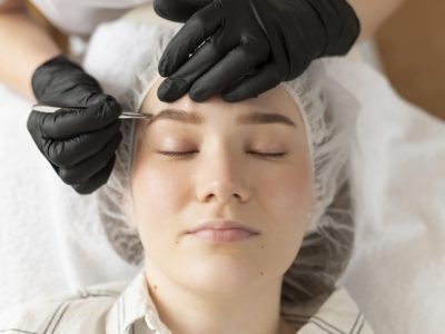 microblading eyebrows classes